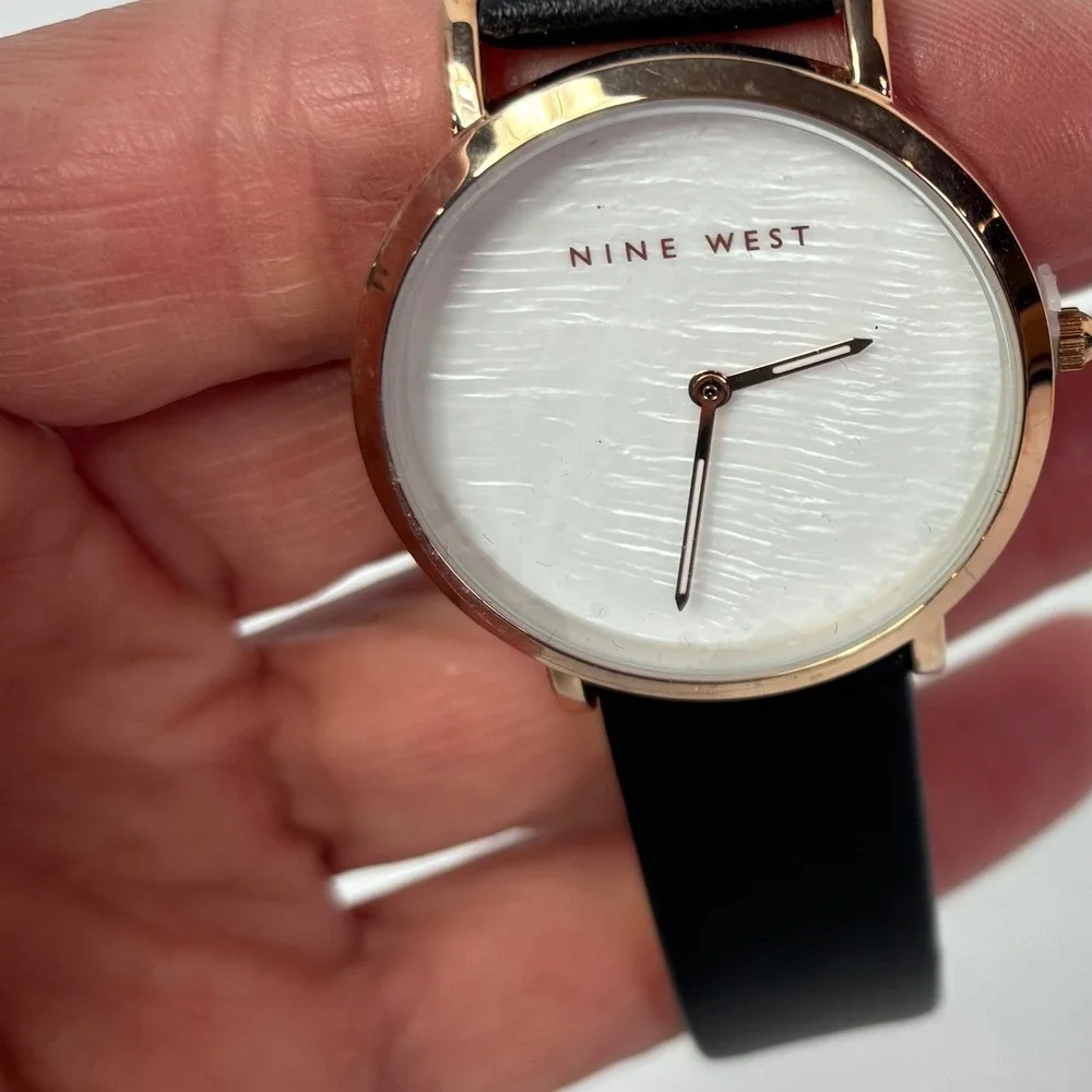 Nine‎ West Gold Tone Watch New with Tags Elegant White Face Black Strap Women's